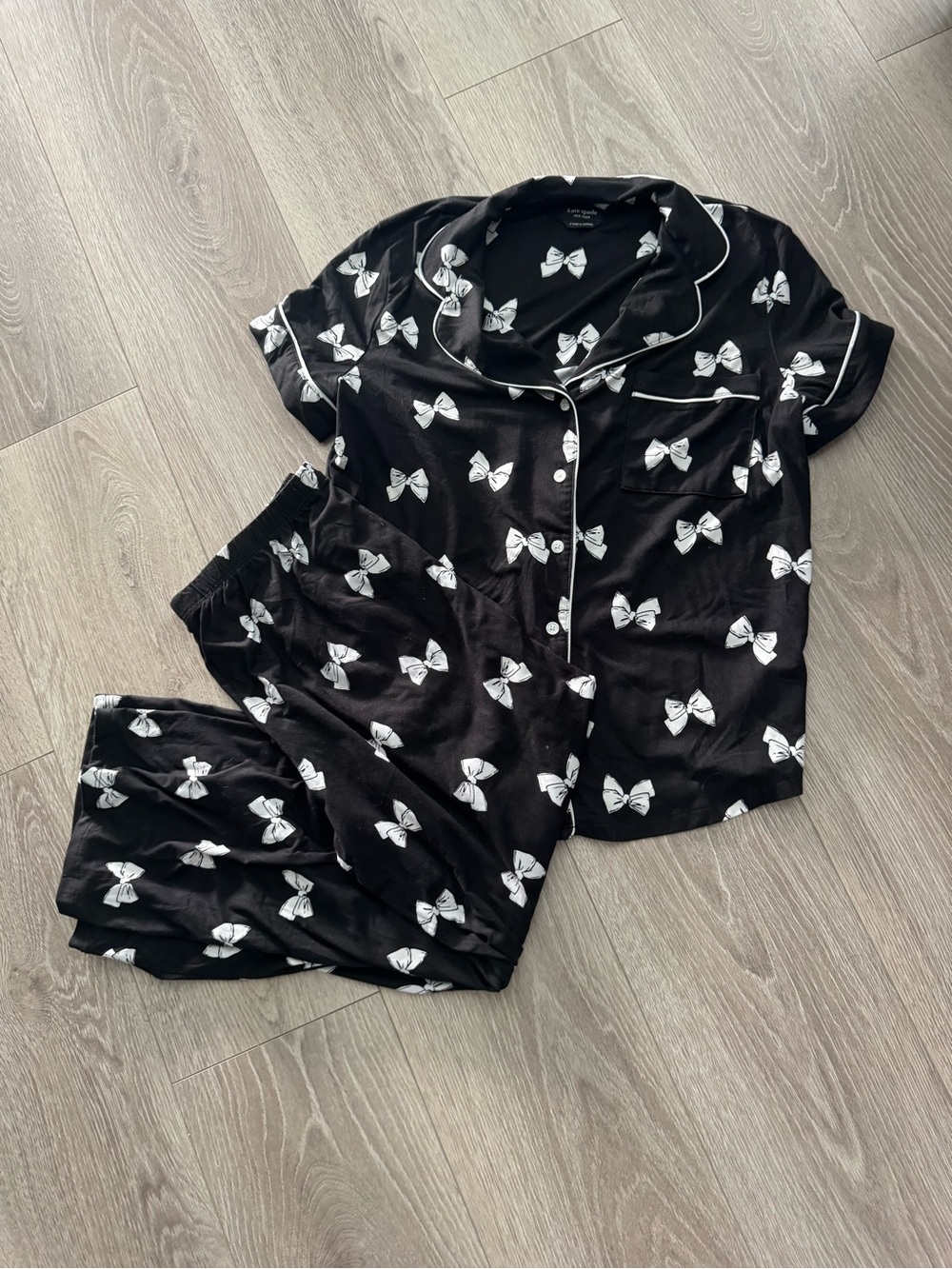 Black Bow-Print Pajama Set